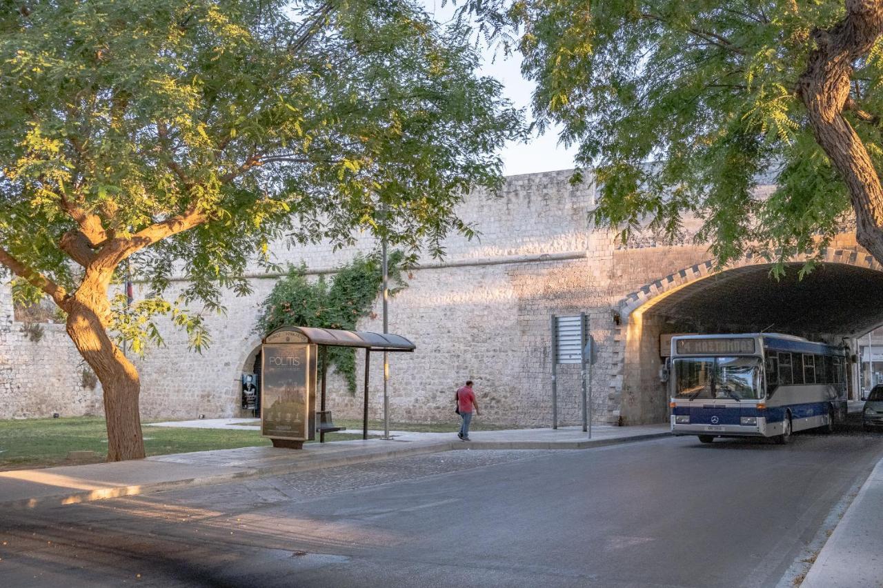 The Venetian Walls Smart Apartments Heraklion  Ngoại thất bức ảnh